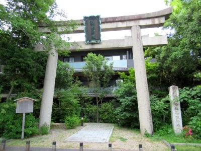 Nashinoki-jinja-026