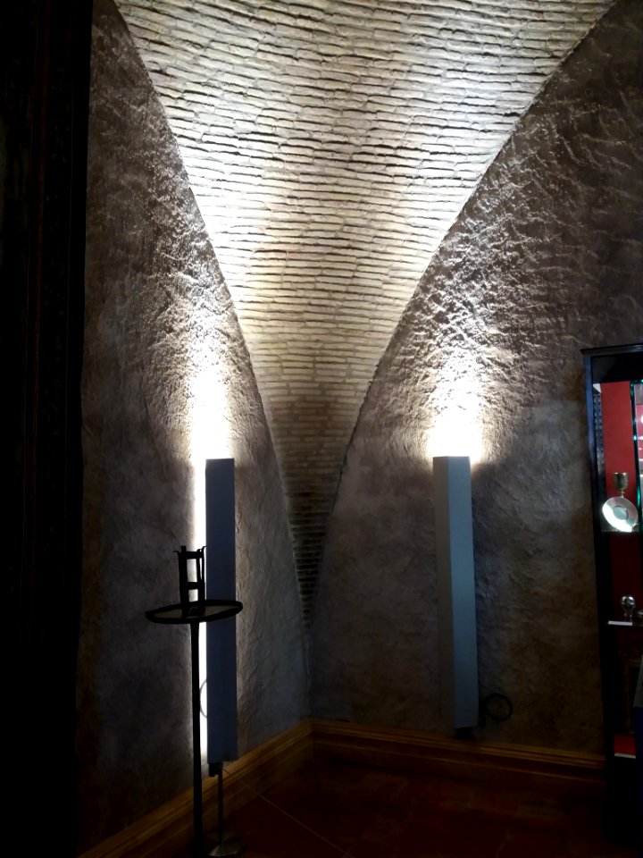 Narbonne - Cathédrale Saint-Just - Salle du trésor - Angle au phénomène acoustique