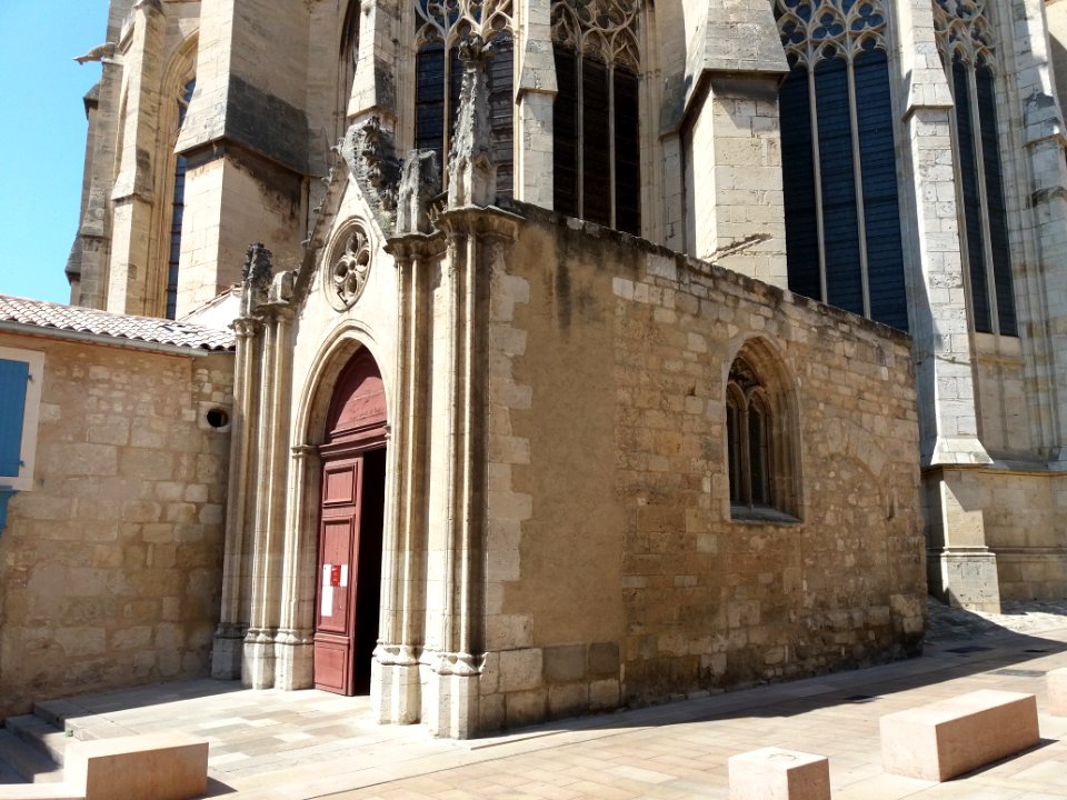 Narbonne - Cathédrale Saint-Just - Entrée chapelle nord-est