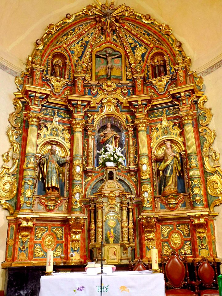 Nanclares de la Oca - Iglesia de la Asunción de Nuestra Señora, interior 01