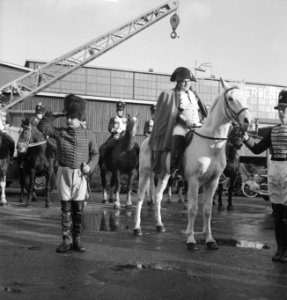 Napoleon, genodigde bij een tewaterlating op de 150-jarig Verolmewerf, Bestanddeelnr 913-5343