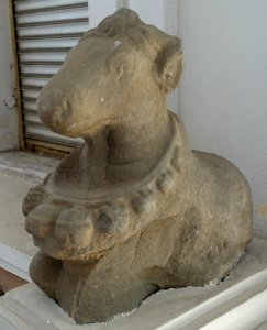 Nandi, 10th century, Quang Nam - Museum of Cham Sculpture - Danang, Vietnam - DSC01898