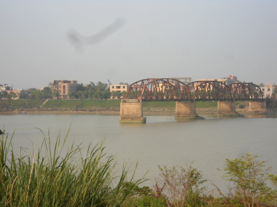 Nandu River Iron Bridge from the western shore - 02