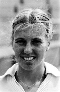 Nanette Schutte, Bestanddeelnr 930-9596