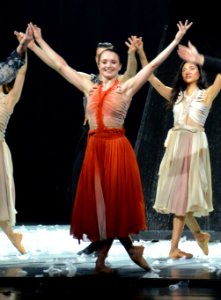 Nancy Osbaldeston L'Oiseau de Feu Ballet Vlaanderen Ghent 2017