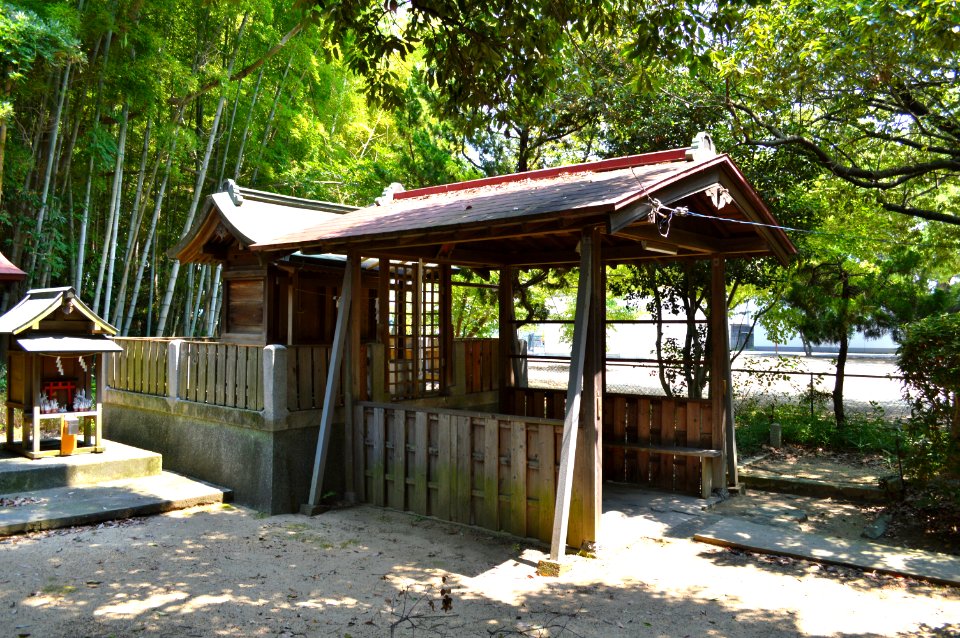 Naru-jinja Katamaoto & Katsuchi-jinja