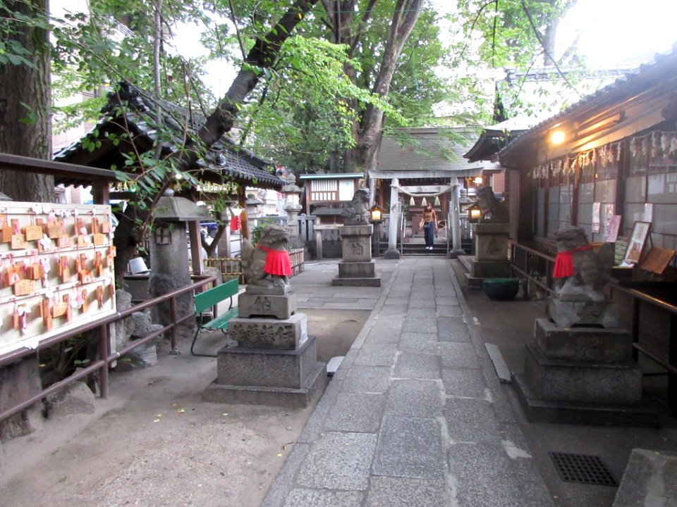 Nagoya-Shikemichi-Sengen-Jinja-1
