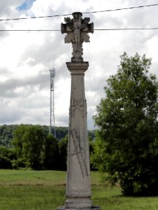 Nançois-sur-Ornain (Meuse) croix de chemin