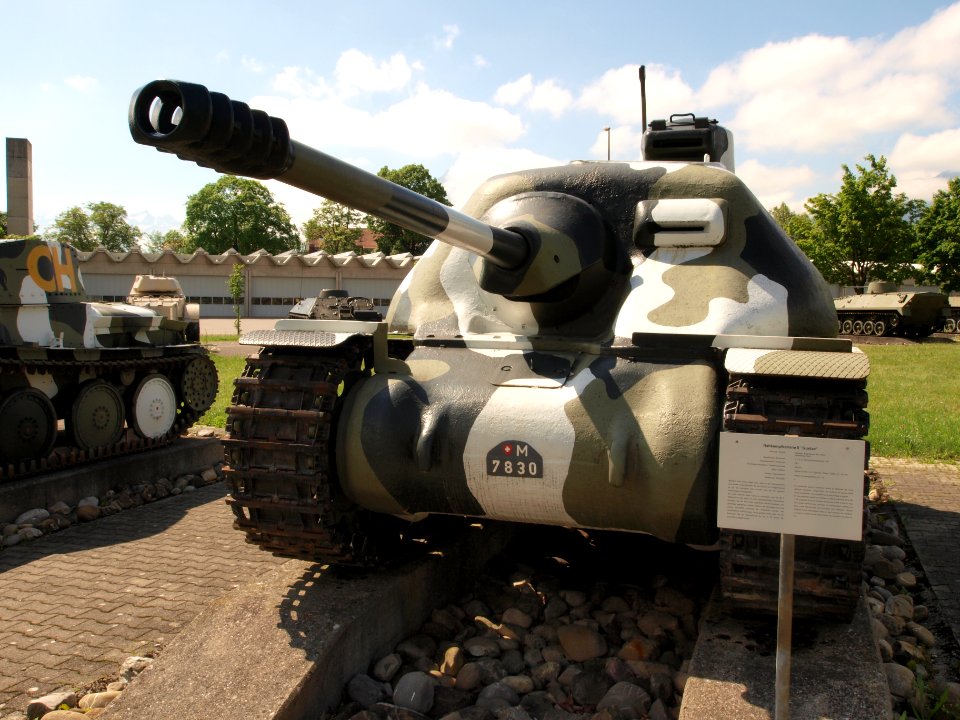 Nahkampfkanone II 'Gustav' Military of Switzerland