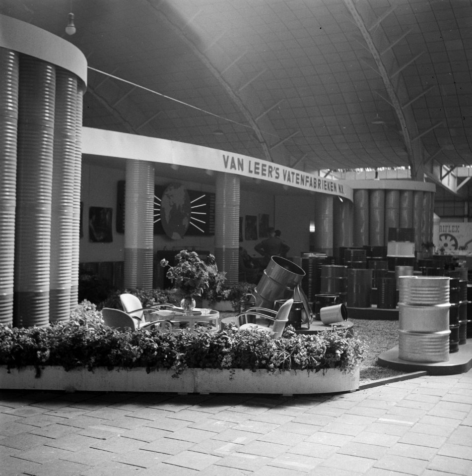Nahinto-tentoonstelling Van Leer's Vatenfabriek, Bestanddeelnr 902-9473