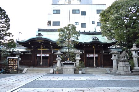 Nagi-jinja shaden