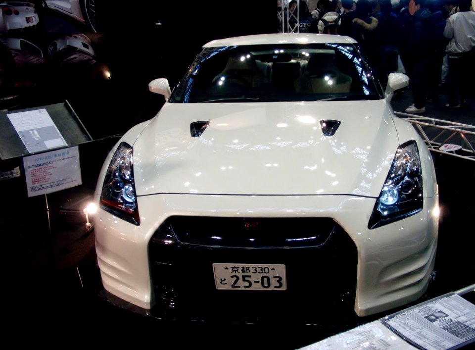 Nagoya Auto Trend 2011 (1) Nissan GT-R (CBA-R35) by TOPSECRET