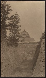 Nagoya Castle (south view) photographed by Adolf de Meyer within 1900-1910