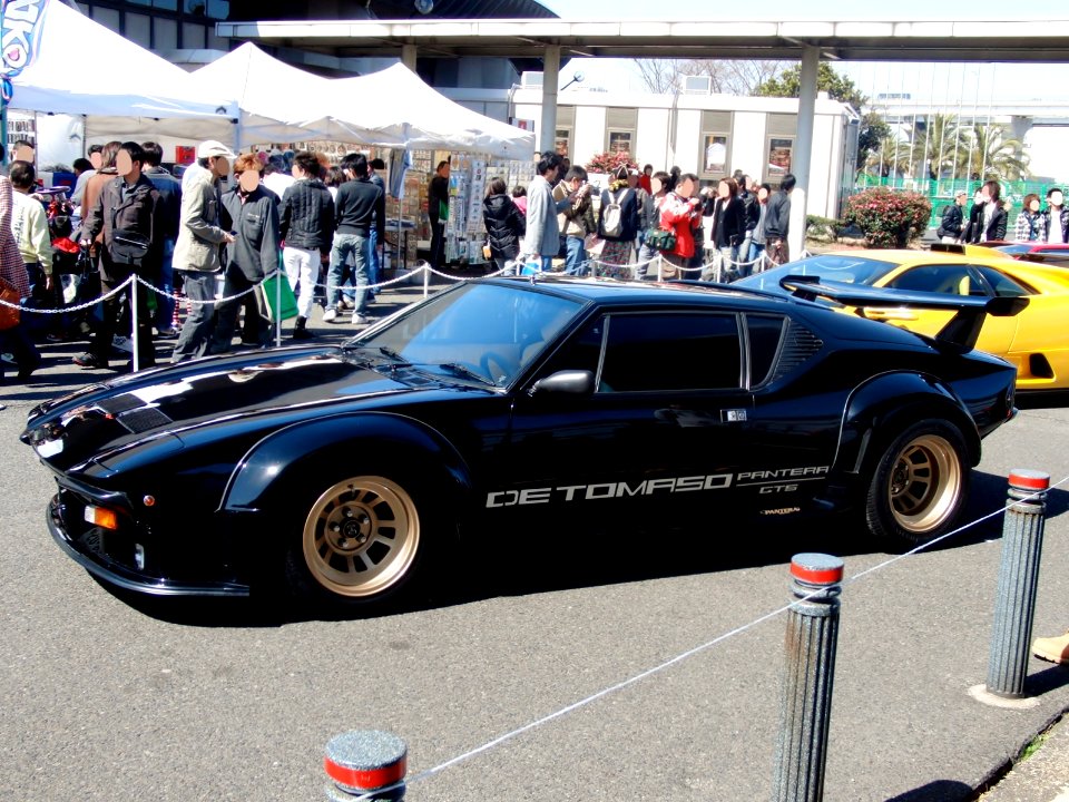 Nagoya Auto Trend 2011 (34) De Tomaso Pantera GT5