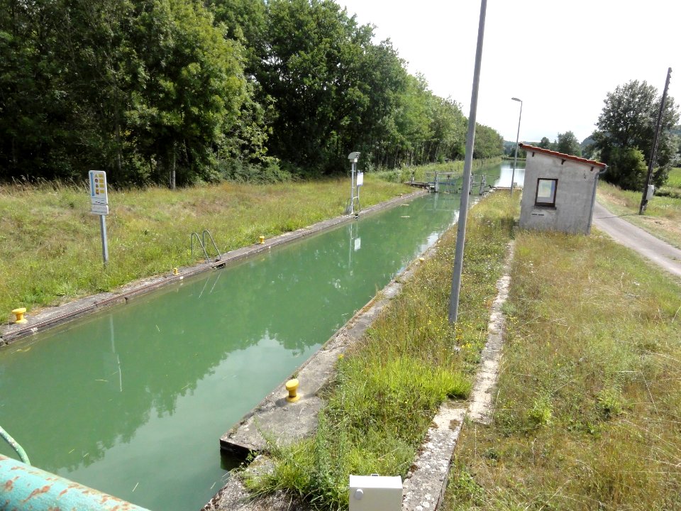 Naix-aux-Forges (Meuse) Canal de la Marne au Rhin, écluse nr 16