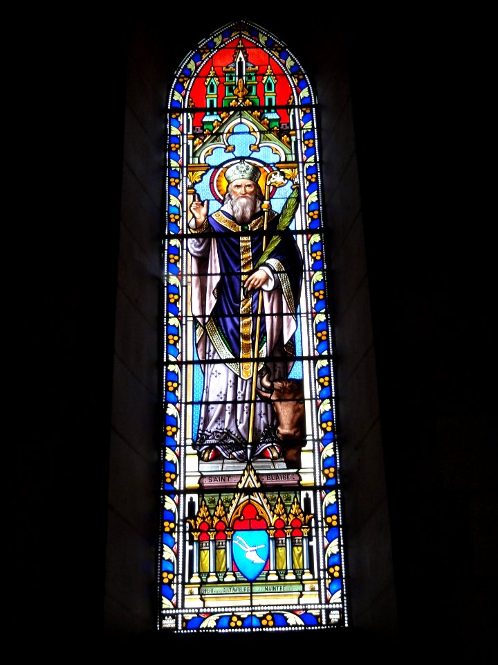 Naintré (Vienne) église, vitrail 3