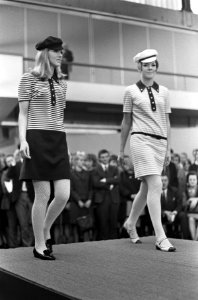 Najaarsmode en voor de winter 19661967, de Sailor-Look, Bestanddeelnr 918-9954