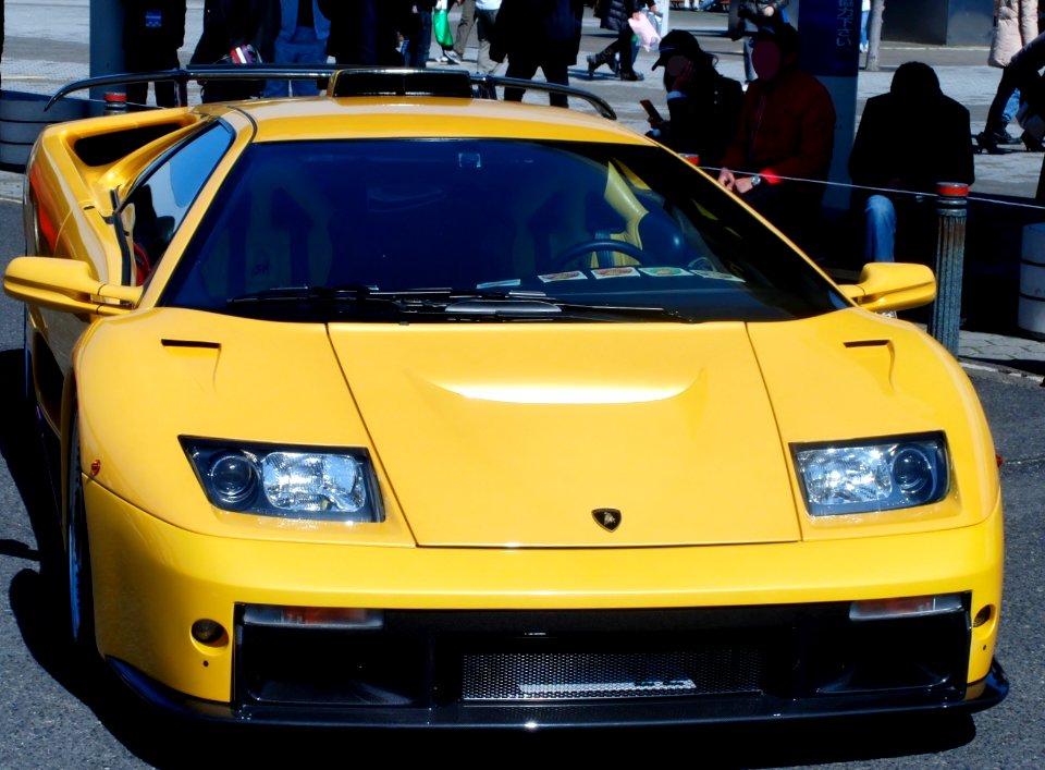 Nagoya Auto Trend 2011 (42) Lamborghini Diablo GT