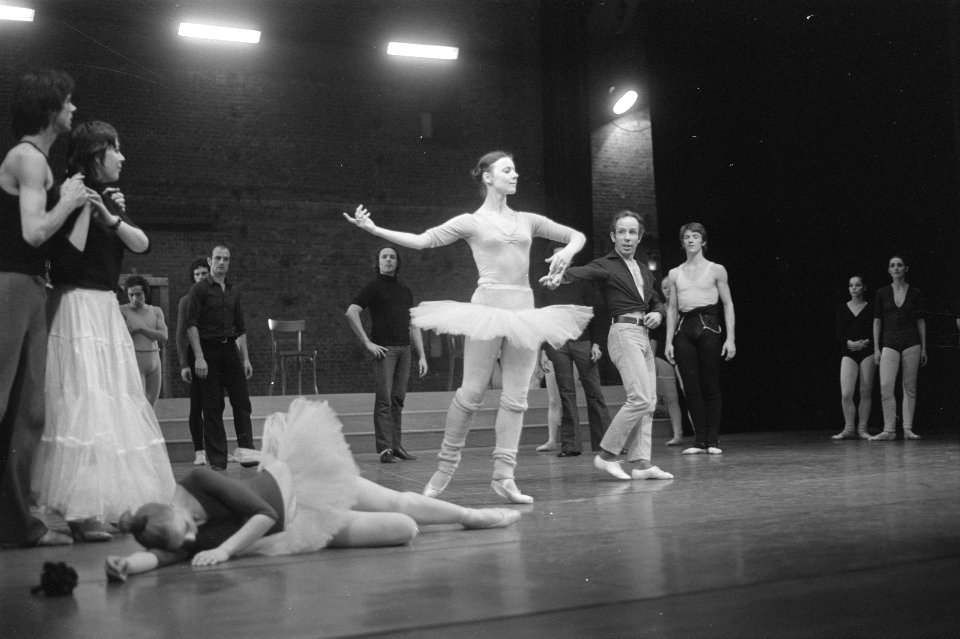 Nationaal Ballet houdt repetitie van Schone Slaapster Stadsschouwburg Amsterda, Bestanddeelnr 925-4368