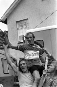 Nationaal Kampioenschap Wielrennen amateurs op de weg te Valkenburg, Dries van W, Bestanddeelnr 926-5027