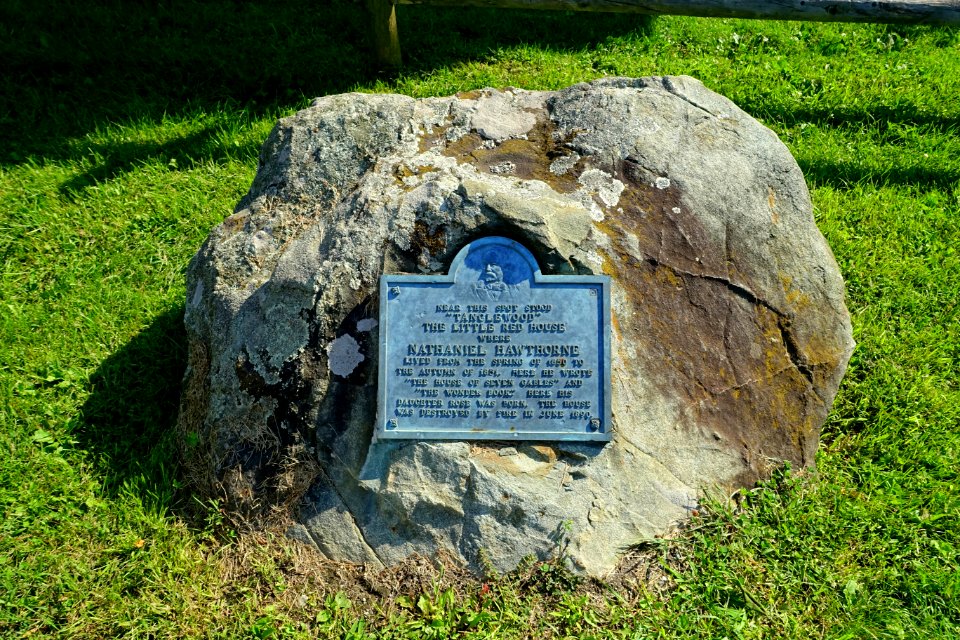 Nathaniel Hawthorne plaque - Tanglewood - DSC05779