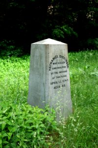 Nathaniel Dickinson memorial - Northfield, Massachusetts - DSC07558
