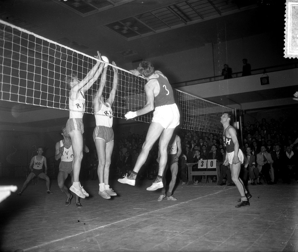 Nationaal Volleybalkampioenschap Utrecht, spelmoment SUH tegen RUC V, Bestanddeelnr 907-1308