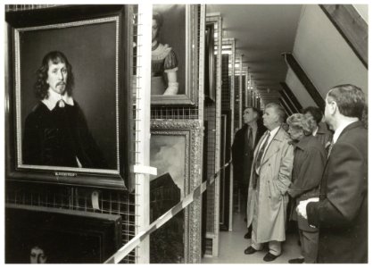 Nationaal museumweekend. In het Frans Halsmuseum krijgen bezoekers gelegenheid een blik in het depot te werpen. NL-HlmNHA 54035160