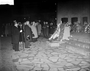Nationaal Monument met burgemeester d'Ailly, Bestanddeelnr 903-9455