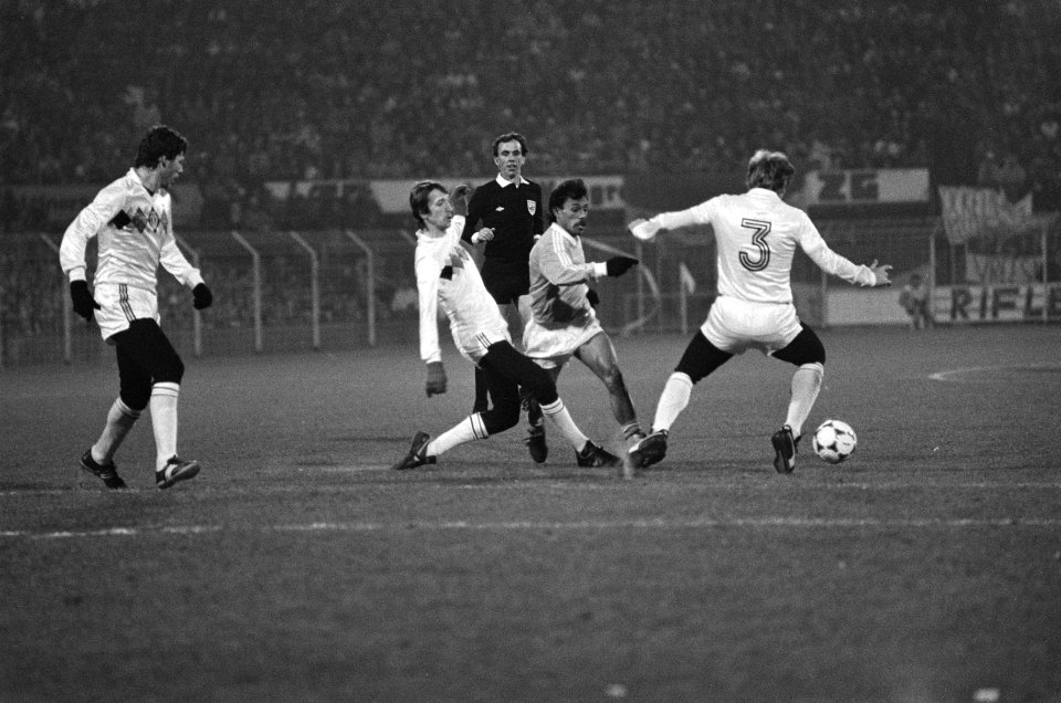 Nederland tegen Belgie (Rotterdam) 2-1, WK kwalificatiewedstrijd spelmomenten, Bestanddeelnr 933-4907