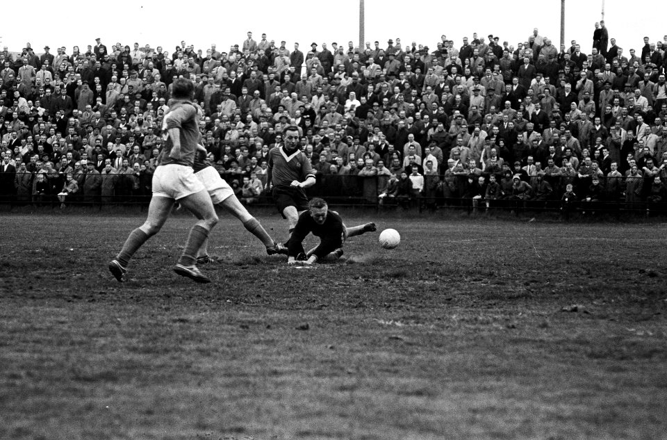 Nederland tegen Belgie. Oud Internationals . Speelmomenten, Bestanddeelnr 915-1732