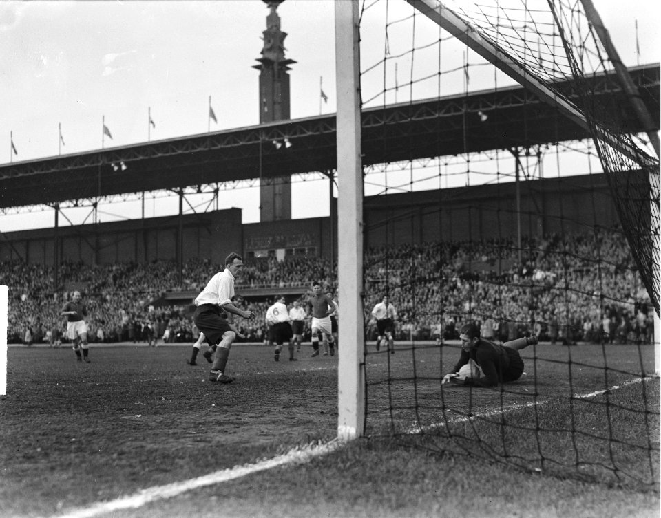 Nederland-Engeland B0-4 aanval op Engels doel, Bestanddeelnr 903-3859