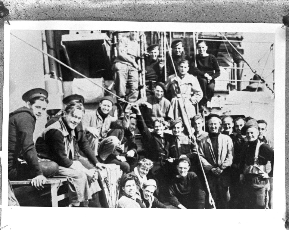 Nederlanders, Britten en Fransen aan boord van de H.M.S. Calpe, Commandoraid, Bestanddeelnr 935-0182