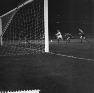 Nederland tegen Belgie 6-2 Spelmoment voor Belgisch doel, Bestanddeelnr 912-2538