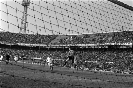 Nederland tegen Belgie 5-0 spelmomenten (o.a. penalty), Bestanddeelnr 928-5402