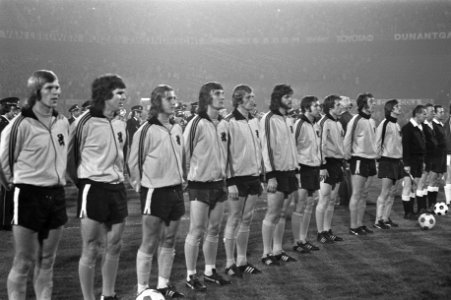 Nederland tegen Noorwegen 9-0, nummer 21 en 22 Nederlands elftal, nummer 20 Jan , Bestanddeelnr 925-9944