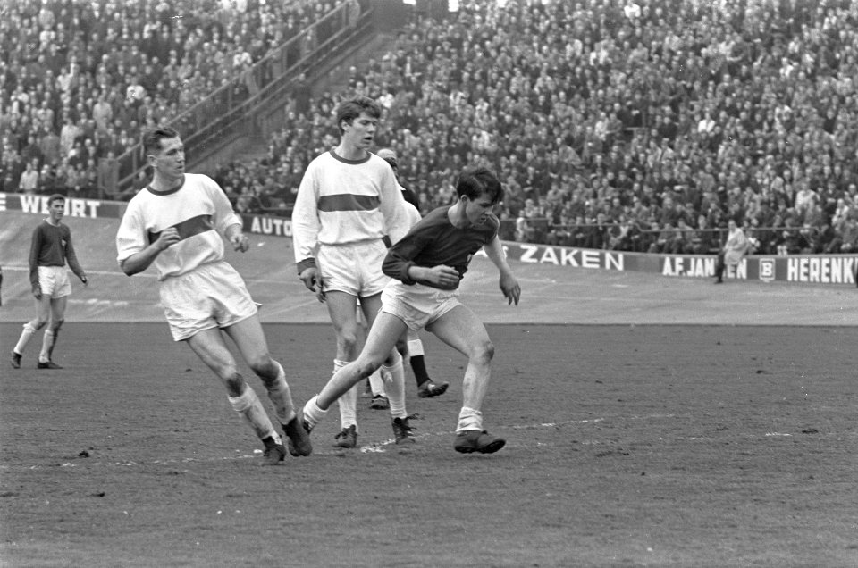 NEC tegen Holland Sport 1-0, spelmomenten, Bestanddeelnr 920-2187