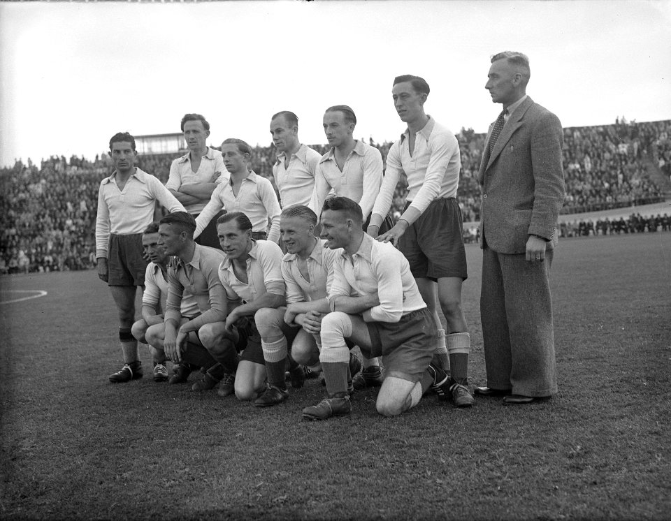 NEC tegen MVV, Bestanddeelnr 902-2117