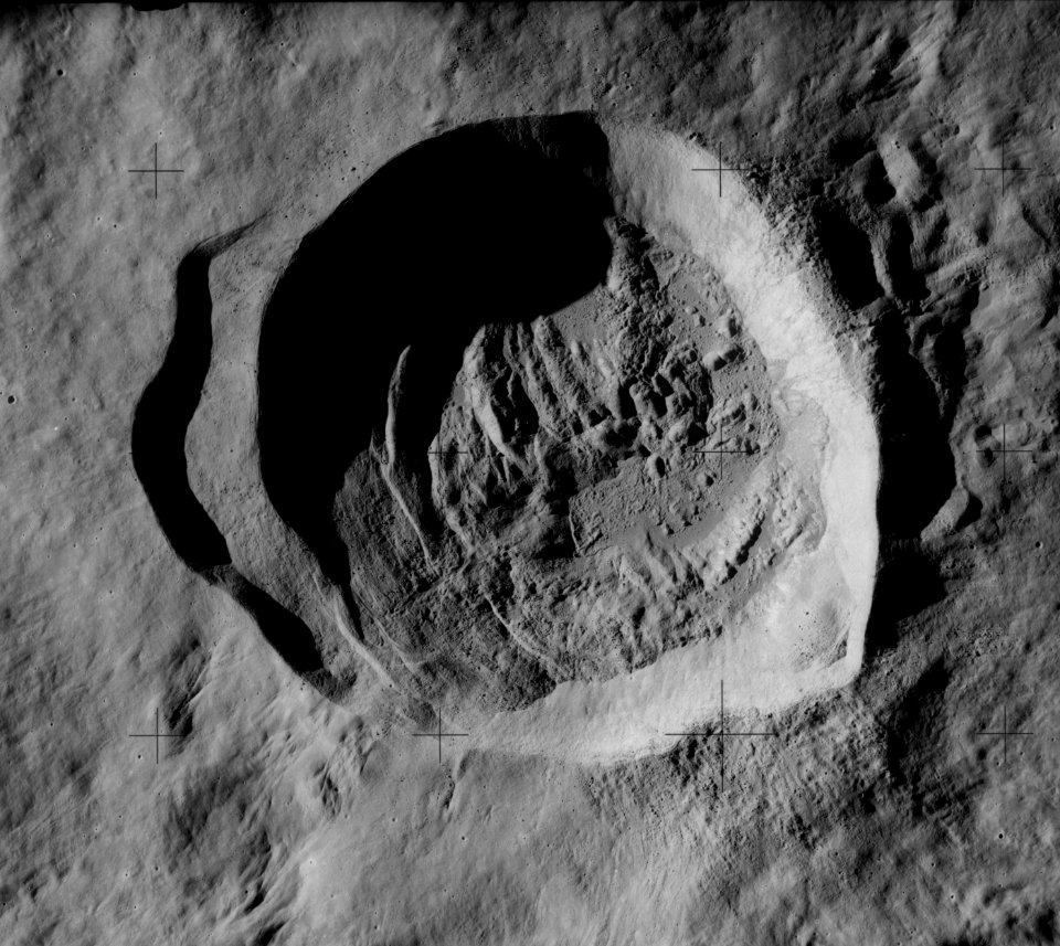 Necho crater AS14-70-9671