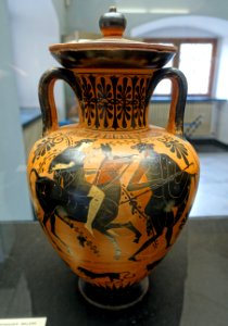 Neck amphora with Dionysos, Kleophrades Painter, Attic, c. 490 BC, L 222, cover L 278 - Martin von Wagner Museum - Würzburg, Germany - DSC05456
