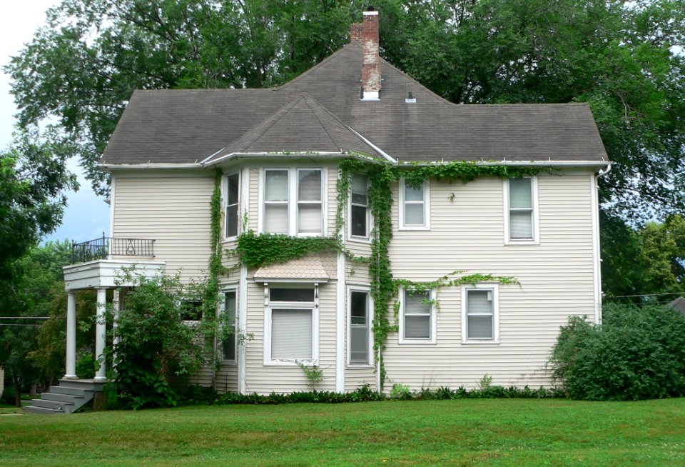 Nebraska City 1801 1st Ave