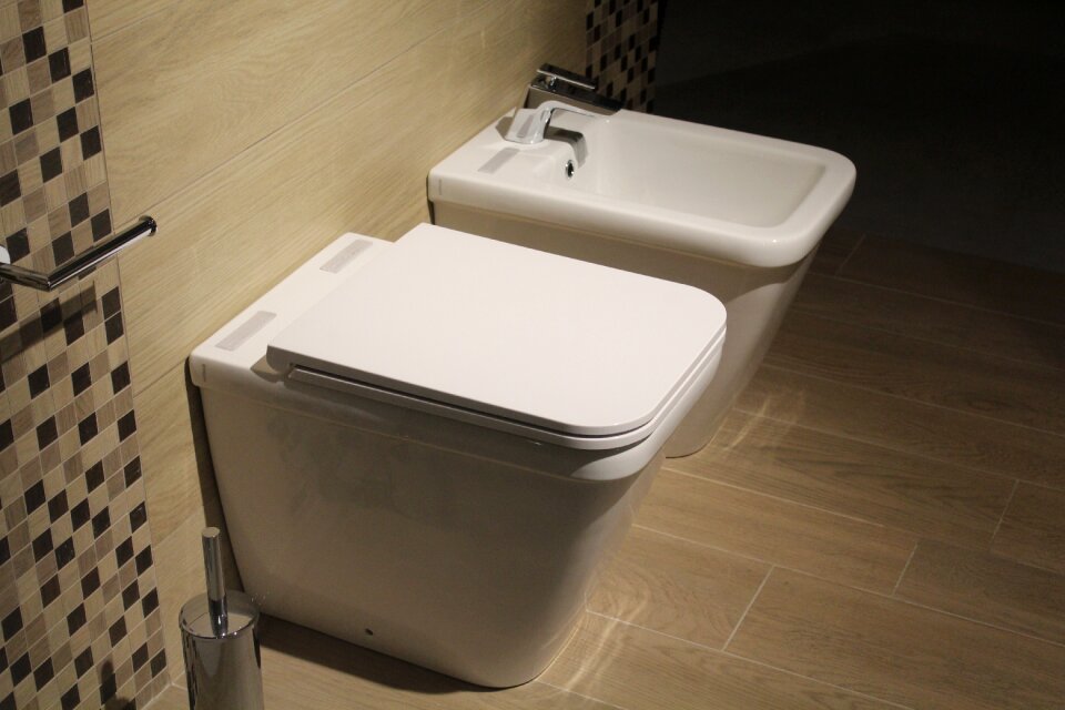Toilet sanitary fittings hygiene