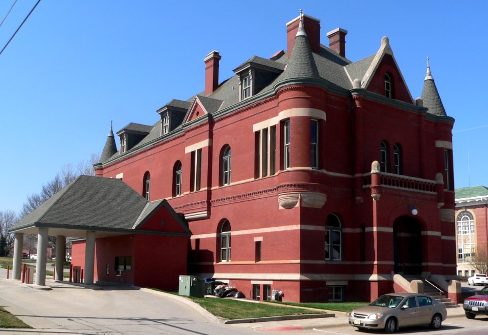 Nebraska City Farmers Bank from SE 1