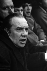 Nederland tegen Belgie Uefa-jeugd 0-1 te Breda. Nummer 12a Arie de Vroet , train, Bestanddeelnr 923-2175