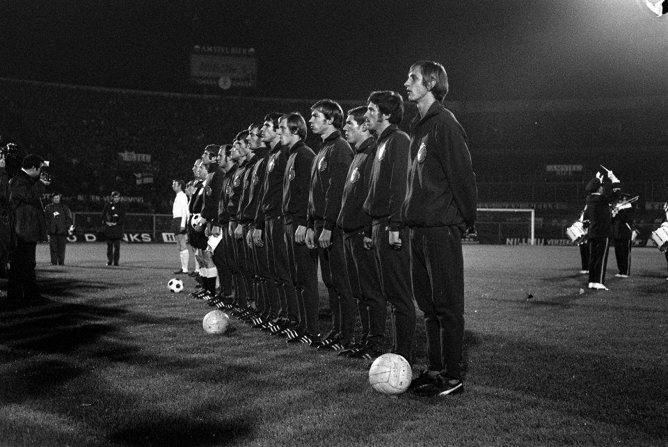 Nederland tegen Engeland 0-1. Het Nederlands Elftal, Bestanddeelnr 922-9421