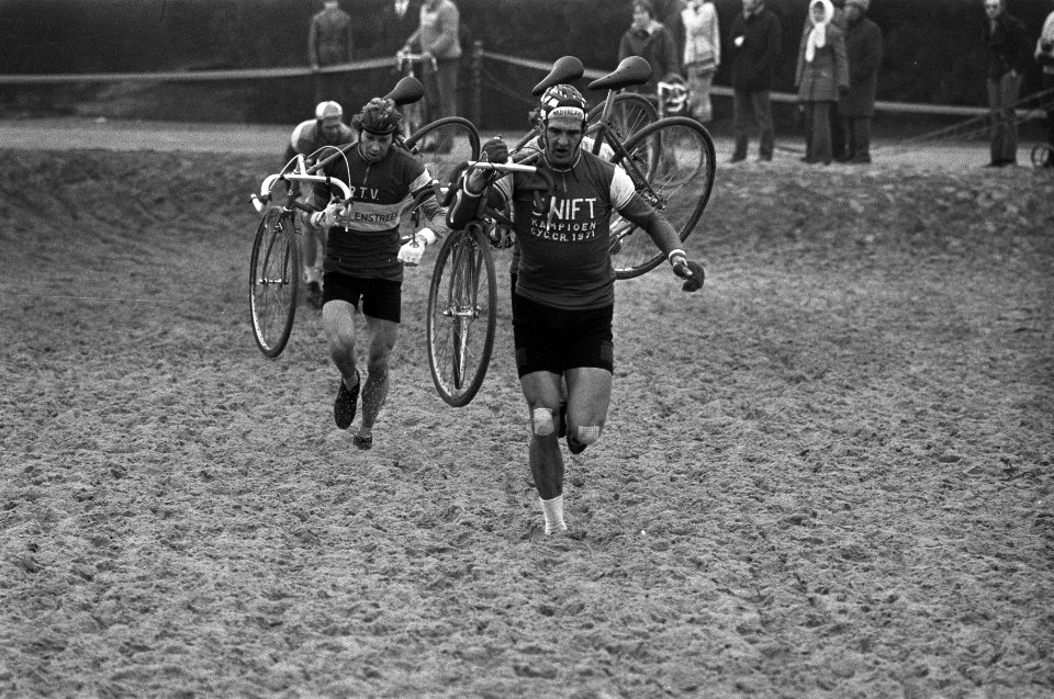 Nederlandse kampioenschappen Veldrijden (Cycle cross) op Beekse Bergen bij Tilbu, Bestanddeelnr 926-1996
