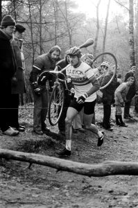 Nederlandse Kampioenschappen Veldrijden in Berg en Dal winnaar bij de amateurs, Bestanddeelnr 930-6203