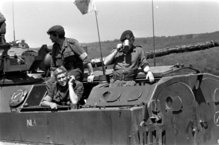 Nederlandse leger oefent in La Courtine, Frankrijk oefening, Bestanddeelnr 923-7315