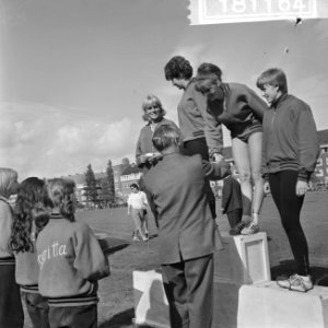 Nederlandse estafettekampioenschappen, winnaressen 4 x 200 m, Bestanddeelnr 918-1164