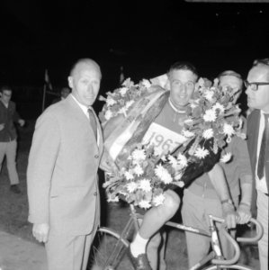 Nederlandse Kampioenschappen Wielrennen op baan in het Olympisch Stadion . Tieme, Bestanddeelnr 920-5661